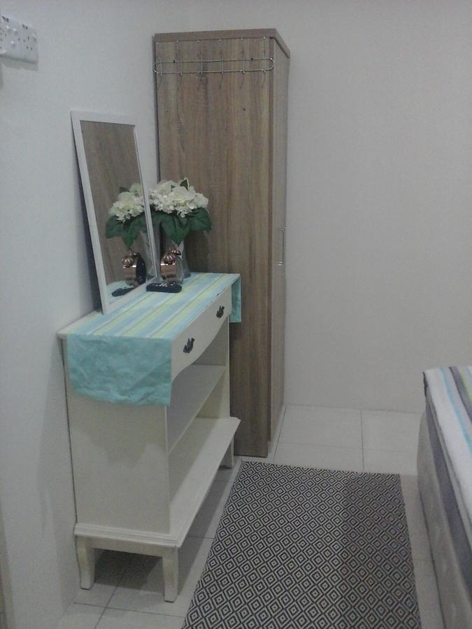 Miker Homestay 세리 이스칸다르 외부 사진